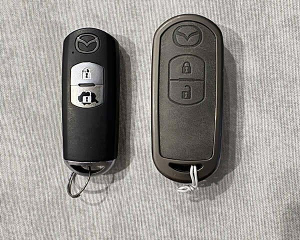 Серый Мазда СХ-5, объемом двигателя 2.19 л и пробегом 176 тыс. км за 12500 $, фото 10 на Automoto.ua