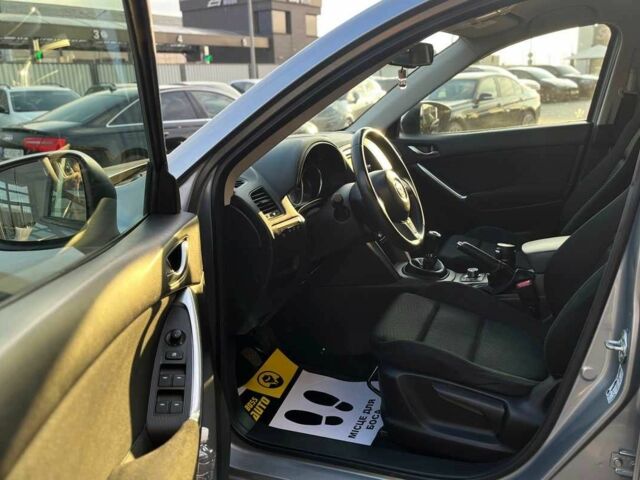 Серый Мазда СХ-5, объемом двигателя 2.2 л и пробегом 247 тыс. км за 12600 $, фото 9 на Automoto.ua