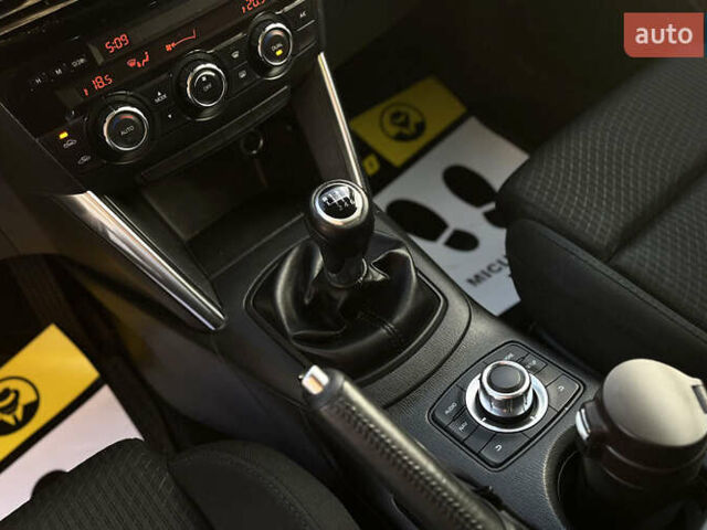 Серый Мазда СХ-5, объемом двигателя 2.2 л и пробегом 247 тыс. км за 12600 $, фото 19 на Automoto.ua