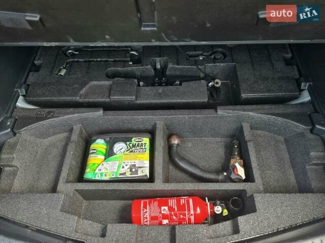 Серый Мазда СХ-5, объемом двигателя 2.2 л и пробегом 251 тыс. км за 12000 $, фото 24 на Automoto.ua