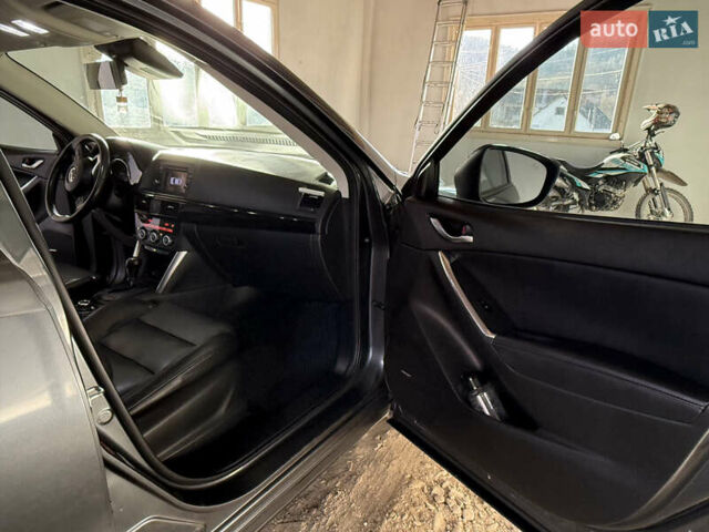 Серый Мазда СХ-5, объемом двигателя 2.2 л и пробегом 180 тыс. км за 14200 $, фото 14 на Automoto.ua