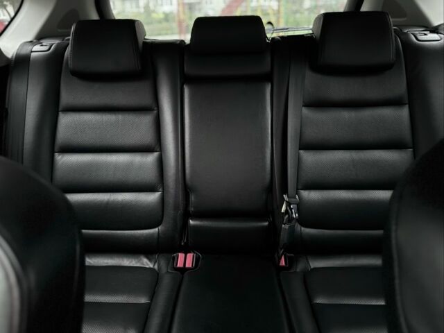 Серый Мазда СХ-5, объемом двигателя 2.2 л и пробегом 271 тыс. км за 12200 $, фото 6 на Automoto.ua