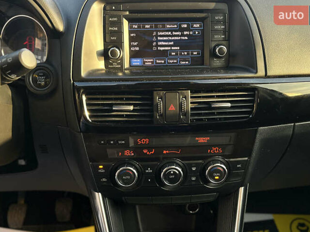 Серый Мазда СХ-5, объемом двигателя 2.2 л и пробегом 247 тыс. км за 12600 $, фото 20 на Automoto.ua