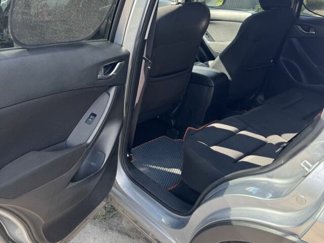 Сірий Мазда СХ-5, об'ємом двигуна 2.2 л та пробігом 196 тис. км за 13400 $, фото 7 на Automoto.ua