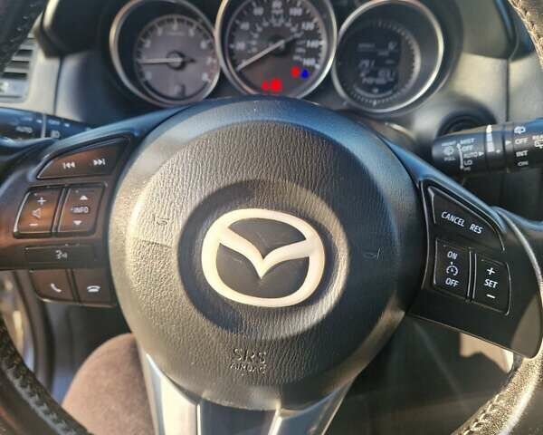 Серый Мазда СХ-5, объемом двигателя 2 л и пробегом 300 тыс. км за 12000 $, фото 8 на Automoto.ua