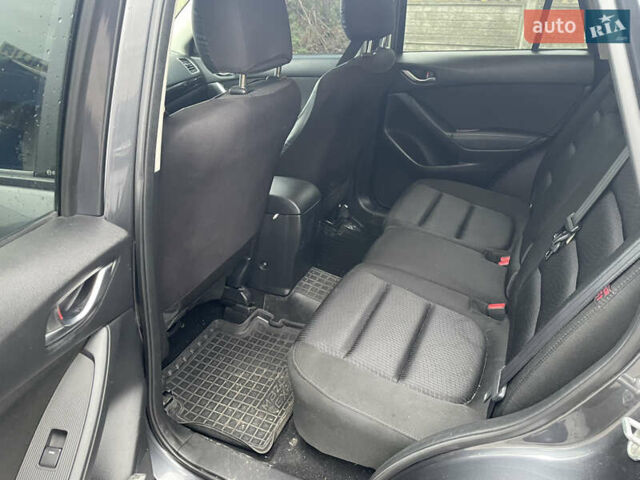 Серый Мазда СХ-5, объемом двигателя 2 л и пробегом 175 тыс. км за 11900 $, фото 7 на Automoto.ua