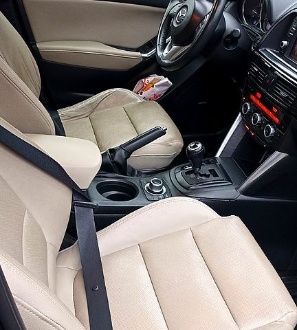 Сірий Мазда СХ-5, об'ємом двигуна 2.2 л та пробігом 180 тис. км за 13300 $, фото 9 на Automoto.ua