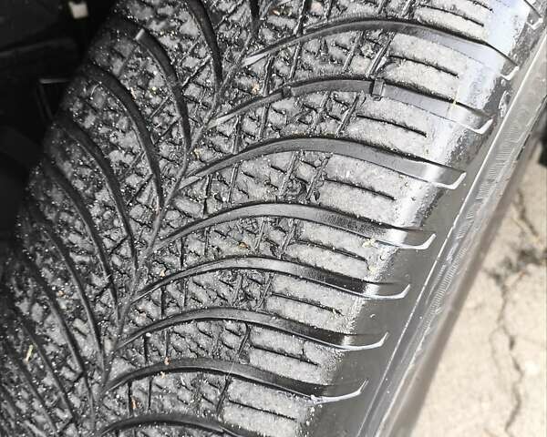 Серый Мазда СХ-5, объемом двигателя 2.19 л и пробегом 248 тыс. км за 13200 $, фото 7 на Automoto.ua