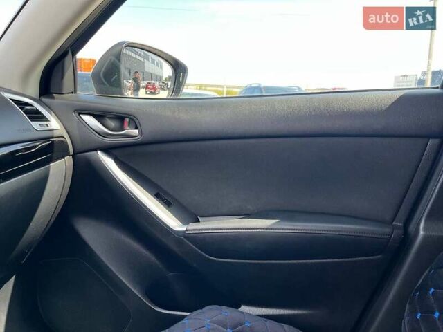 Мазда СХ-5 2013 в Львове на Automoto.ua Серый Мазда СХ-5, объемом двигателя 2.2 л и пробегом 190 тыс. км за 12590 $, фото 14 на Automoto.ua