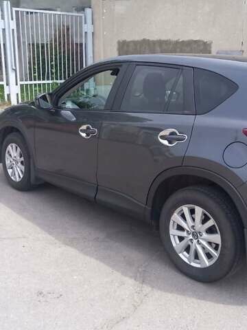 Серый Мазда СХ-5, объемом двигателя 2.19 л и пробегом 219 тыс. км за 12800 $, фото 5 на Automoto.ua