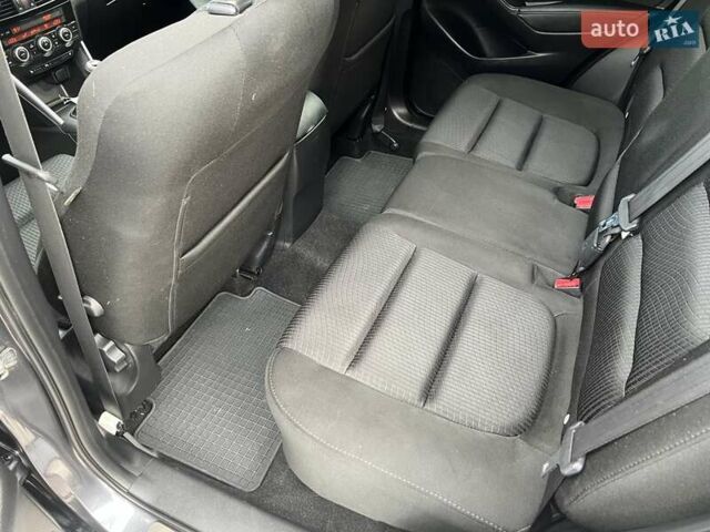 Серый Мазда СХ-5, объемом двигателя 2.2 л и пробегом 225 тыс. км за 12300 $, фото 87 на Automoto.ua