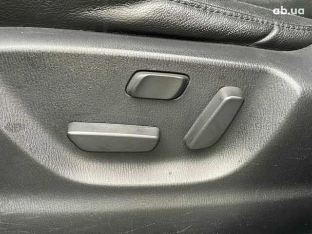 Сірий Мазда СХ-5, об'ємом двигуна 2.2 л та пробігом 256 тис. км за 13990 $, фото 25 на Automoto.ua