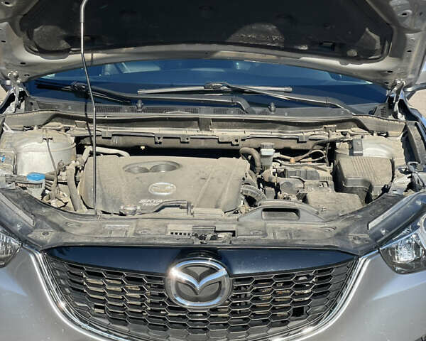 Мазда СХ-5 2013 в Николаеве на Automoto.ua Серый Мазда СХ-5, объемом двигателя 2.49 л и пробегом 165 тыс. км за 14250 $, фото 11 на Automoto.ua