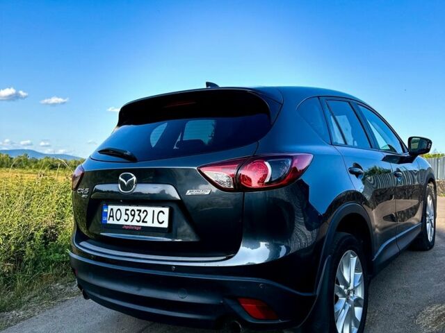 Серый Мазда СХ-5, объемом двигателя 2.2 л и пробегом 207 тыс. км за 12999 $, фото 3 на Automoto.ua