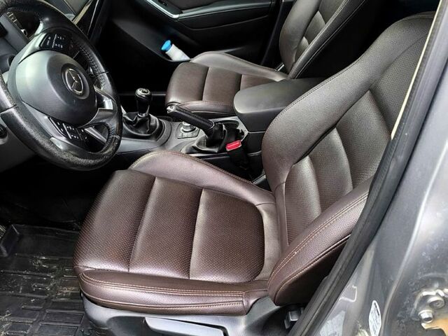 Серый Мазда СХ-5, объемом двигателя 2.2 л и пробегом 187 тыс. км за 14500 $, фото 9 на Automoto.ua