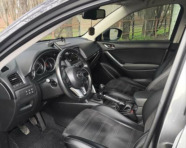 Серый Мазда СХ-5, объемом двигателя 2.19 л и пробегом 248 тыс. км за 13200 $, фото 22 на Automoto.ua