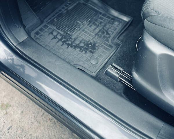 Серый Мазда СХ-5, объемом двигателя 2.19 л и пробегом 161 тыс. км за 13900 $, фото 22 на Automoto.ua
