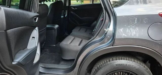Сірий Мазда СХ-5, об'ємом двигуна 2.2 л та пробігом 226 тис. км за 7300 $, фото 11 на Automoto.ua