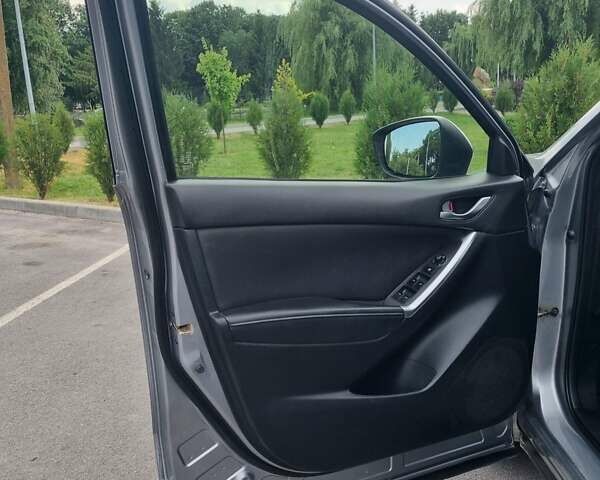 Серый Мазда СХ-5, объемом двигателя 2.2 л и пробегом 262 тыс. км за 14200 $, фото 22 на Automoto.ua
