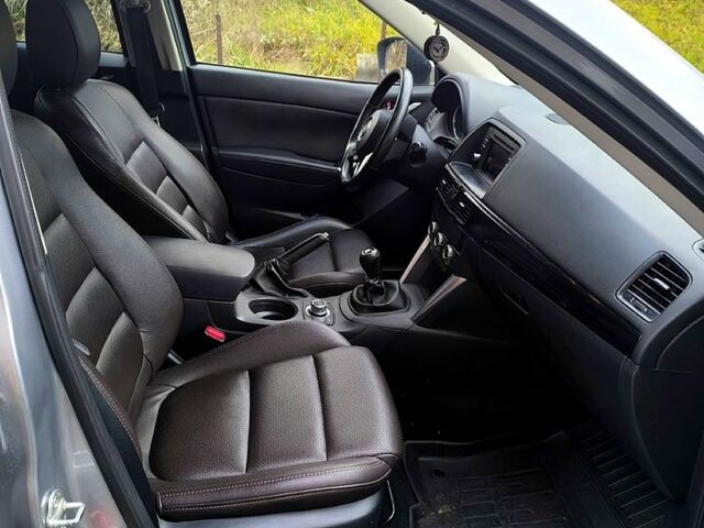 Серый Мазда СХ-5, объемом двигателя 2.2 л и пробегом 187 тыс. км за 14500 $, фото 3 на Automoto.ua