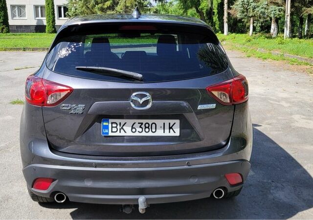 Серый Мазда СХ-5, объемом двигателя 2.2 л и пробегом 130 тыс. км за 12500 $, фото 3 на Automoto.ua