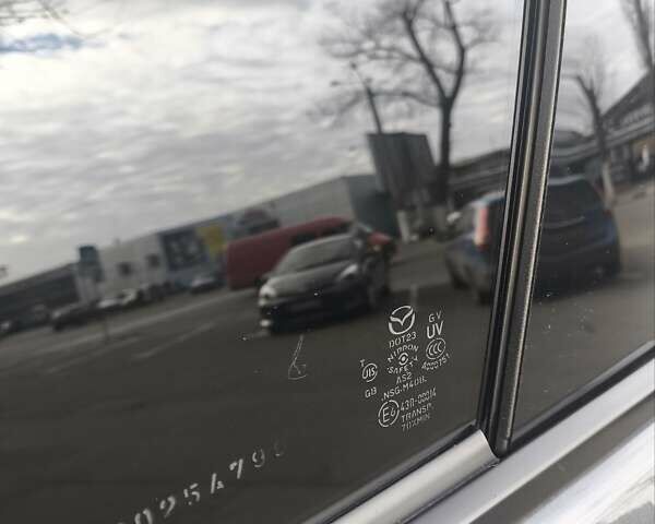 Серый Мазда СХ-5, объемом двигателя 2.19 л и пробегом 248 тыс. км за 13200 $, фото 45 на Automoto.ua