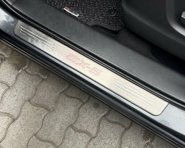 Сірий Мазда СХ-5, об'ємом двигуна 2.19 л та пробігом 239 тис. км за 13500 $, фото 14 на Automoto.ua