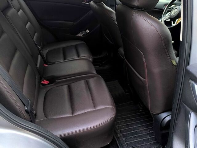 Серый Мазда СХ-5, объемом двигателя 2.2 л и пробегом 187 тыс. км за 14500 $, фото 4 на Automoto.ua