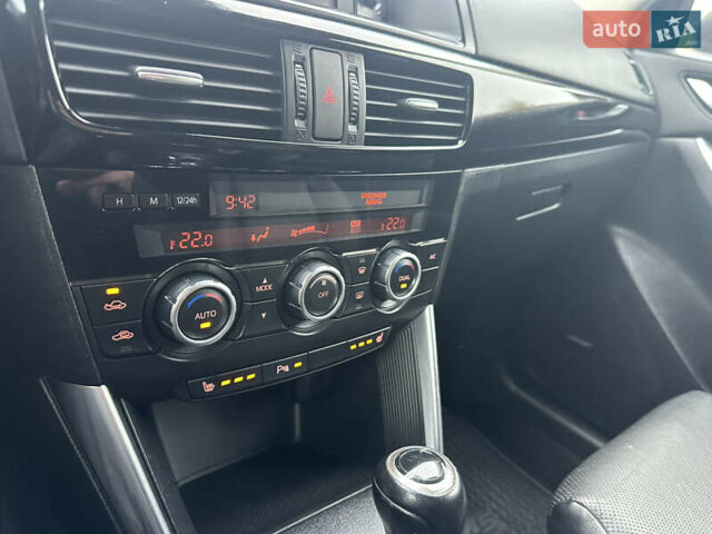 Серый Мазда СХ-5, объемом двигателя 2.2 л и пробегом 208 тыс. км за 13200 $, фото 40 на Automoto.ua