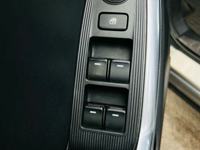 Серый Мазда СХ-5, объемом двигателя 2.2 л и пробегом 191 тыс. км за 14300 $, фото 13 на Automoto.ua