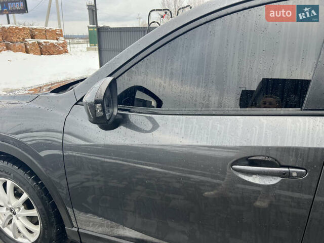 Серый Мазда СХ-5, объемом двигателя 2.19 л и пробегом 218 тыс. км за 15000 $, фото 14 на Automoto.ua