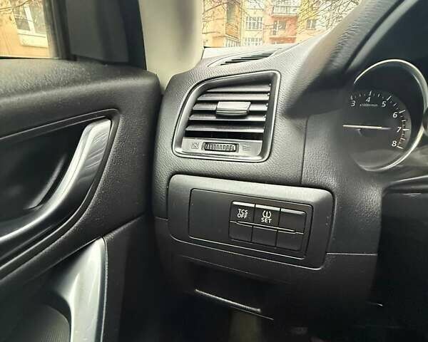 Сірий Мазда СХ-5, об'ємом двигуна 2 л та пробігом 179 тис. км за 14000 $, фото 20 на Automoto.ua