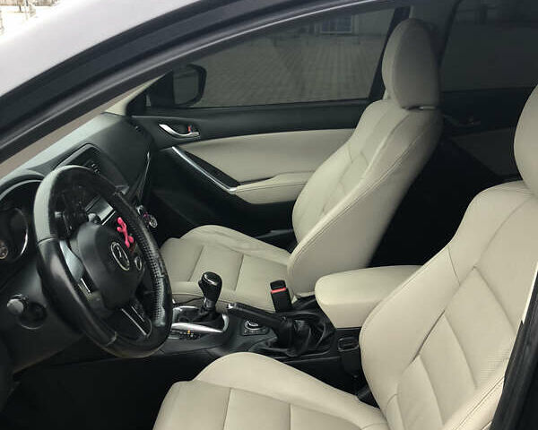 Серый Мазда СХ-5, объемом двигателя 2.19 л и пробегом 225 тыс. км за 14500 $, фото 5 на Automoto.ua