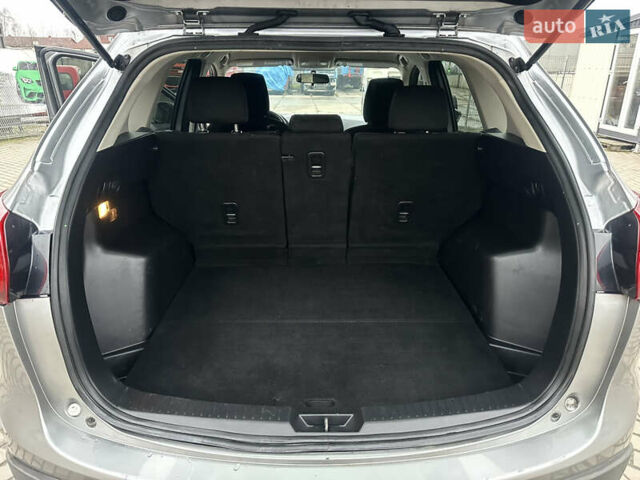 Серый Мазда СХ-5, объемом двигателя 2.5 л и пробегом 238 тыс. км за 9999 $, фото 14 на Automoto.ua