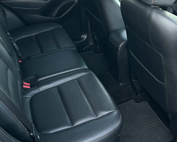 Сірий Мазда СХ-5, об'ємом двигуна 2.2 л та пробігом 162 тис. км за 13800 $, фото 23 на Automoto.ua