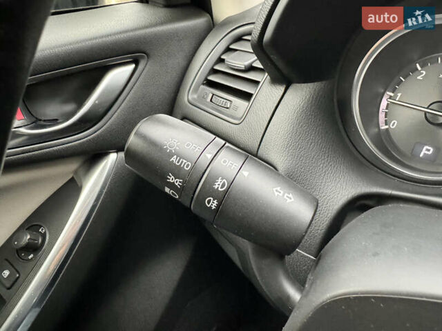 Сірий Мазда СХ-5, об'ємом двигуна 2.2 л та пробігом 128 тис. км за 17500 $, фото 31 на Automoto.ua