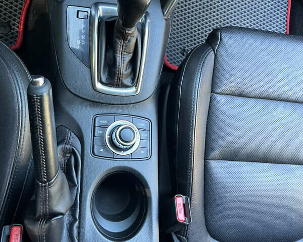 Серый Мазда СХ-5, объемом двигателя 2.2 л и пробегом 248 тыс. км за 15300 $, фото 25 на Automoto.ua