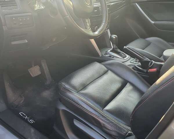 Сірий Мазда СХ-5, об'ємом двигуна 2.19 л та пробігом 287 тис. км за 10800 $, фото 11 на Automoto.ua