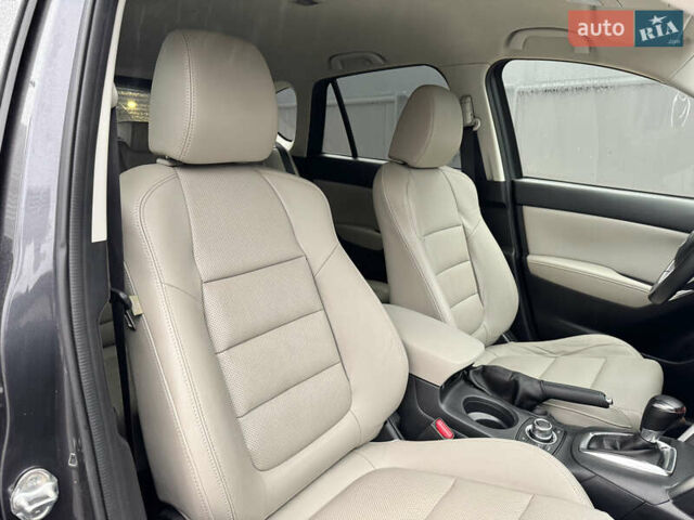 Сірий Мазда СХ-5, об'ємом двигуна 2.2 л та пробігом 128 тис. км за 17500 $, фото 45 на Automoto.ua