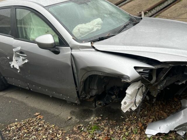 Сірий Мазда СХ-5, об'ємом двигуна 2.4 л та пробігом 86 тис. км за 5400 $, фото 6 на Automoto.ua