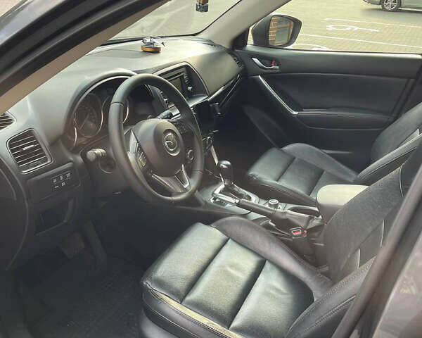 Сірий Мазда СХ-5, об'ємом двигуна 2.2 л та пробігом 169 тис. км за 15000 $, фото 9 на Automoto.ua
