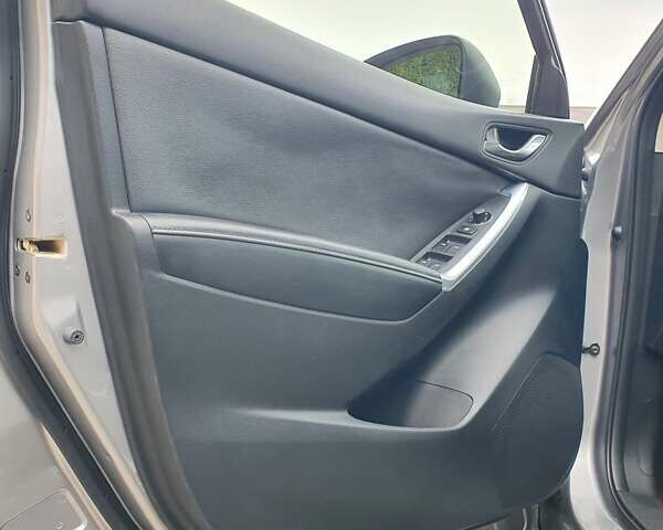 Сірий Мазда СХ-5, об'ємом двигуна 2.19 л та пробігом 288 тис. км за 13900 $, фото 15 на Automoto.ua