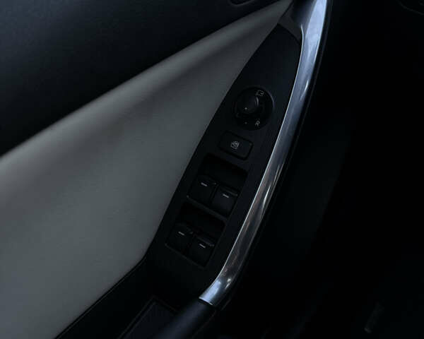 Мазда СХ-5 2014 у Львові на Automoto.ua Сірий Мазда СХ-5, об'ємом двигуна 2.2 л та пробігом 217 тис. км за 13999 $, фото 19 на Automoto.ua