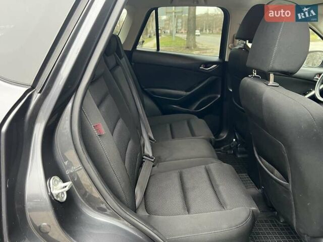 Серый Мазда СХ-5, объемом двигателя 2.19 л и пробегом 140 тыс. км за 15000 $, фото 14 на Automoto.ua