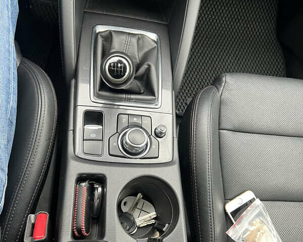 Серый Мазда СХ-5, объемом двигателя 2.19 л и пробегом 188 тыс. км за 16300 $, фото 17 на Automoto.ua