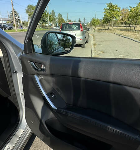 Мазда СХ-5 2015 в Днепре (Днепропетровске) на Automoto.ua Серый Мазда СХ-5, объемом двигателя 2.19 л и пробегом 144 тыс. км за 17200 $, фото 7 на Automoto.ua