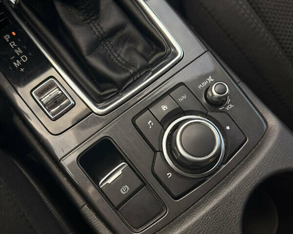 Серый Мазда СХ-5, объемом двигателя 2.49 л и пробегом 124 тыс. км за 15500 $, фото 14 на Automoto.ua