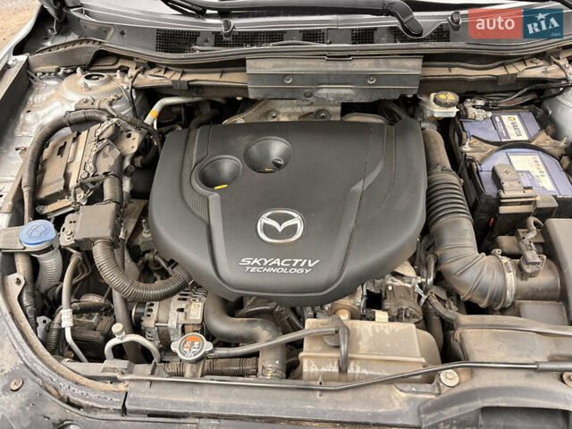 Серый Мазда СХ-5, объемом двигателя 2.19 л и пробегом 192 тыс. км за 14500 $, фото 5 на Automoto.ua
