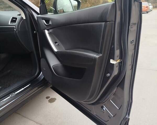 Серый Мазда СХ-5, объемом двигателя 2.2 л и пробегом 152 тыс. км за 15500 $, фото 19 на Automoto.ua