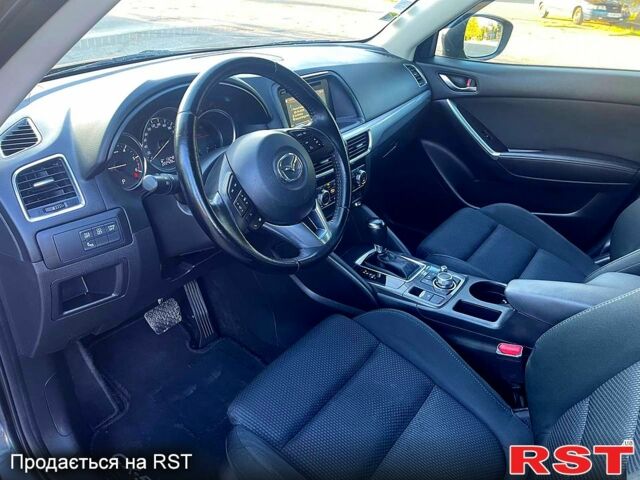 Серый Мазда СХ-5, объемом двигателя 2.2 л и пробегом 220 тыс. км за 15500 $, фото 7 на Automoto.ua